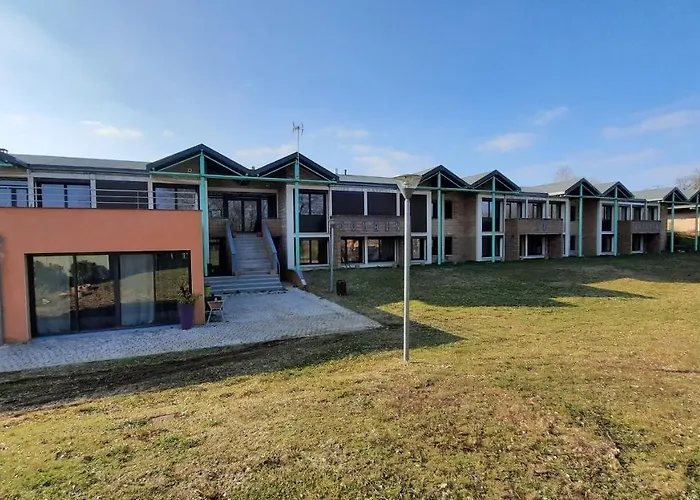 Отель Restaurant Domaine De Sangayrac Saint-Amans-des-Cots