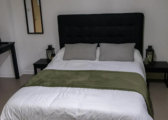 Restaurant Domaine De Sangayrac Отель