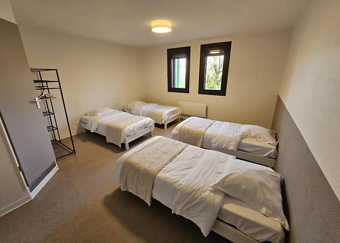 Отель Restaurant Domaine De Sangayrac Saint-Amans-des-Cots