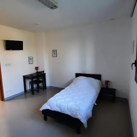 Restaurant Domaine De Sangayrac Hotel Saint-Amans-des-Cots