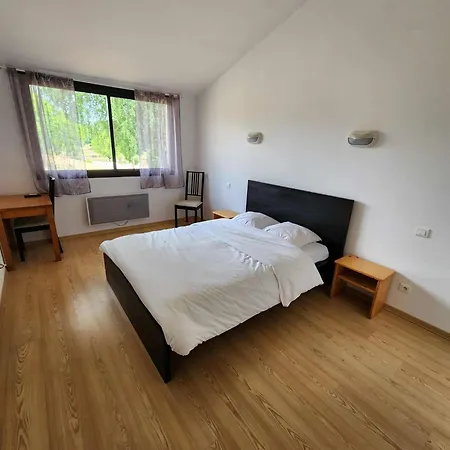 Domaine De Sangayrac Hotel *