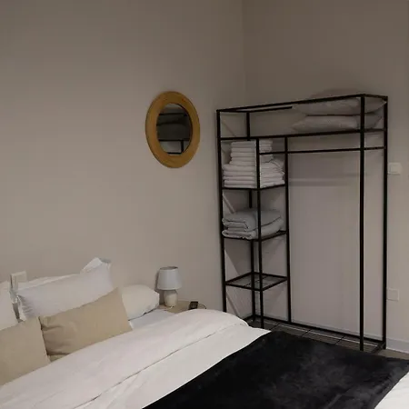 Hotel Restaurant Domaine De Sangayrac Saint-Amans-des-Cots